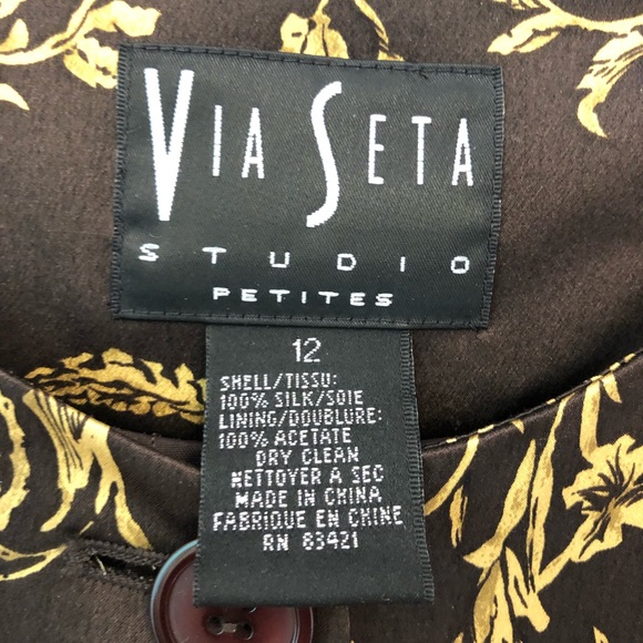 Via Seta Studio Silk Suit, jacket sz 12 skirt sz 6 - Picture 3 of 7